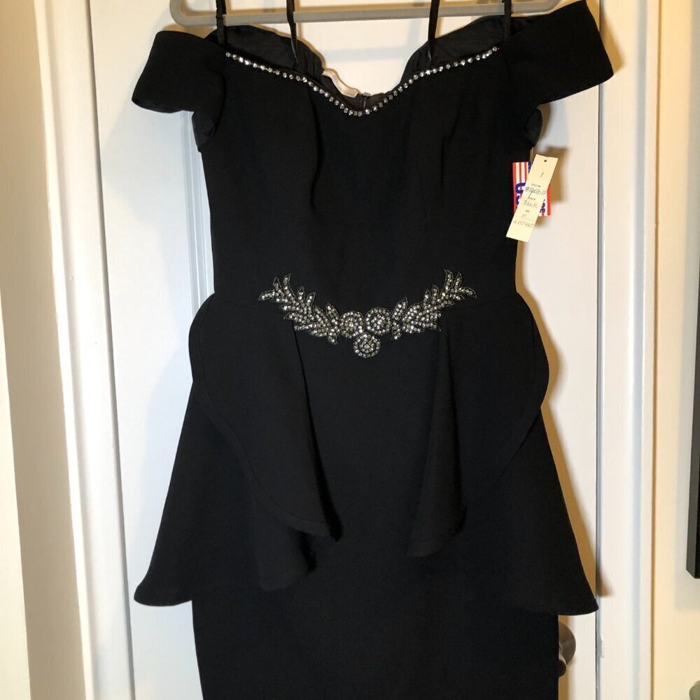 Ideas by Barbara Formal Dress  #8368 Black Size M NWT - Picture 5 of 9